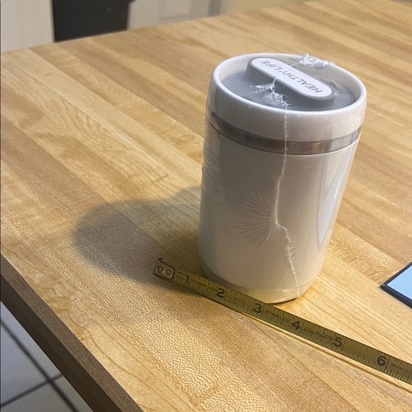 # 0767+ Gray and White Insulated Mug with Handle - Picture 6 of 10